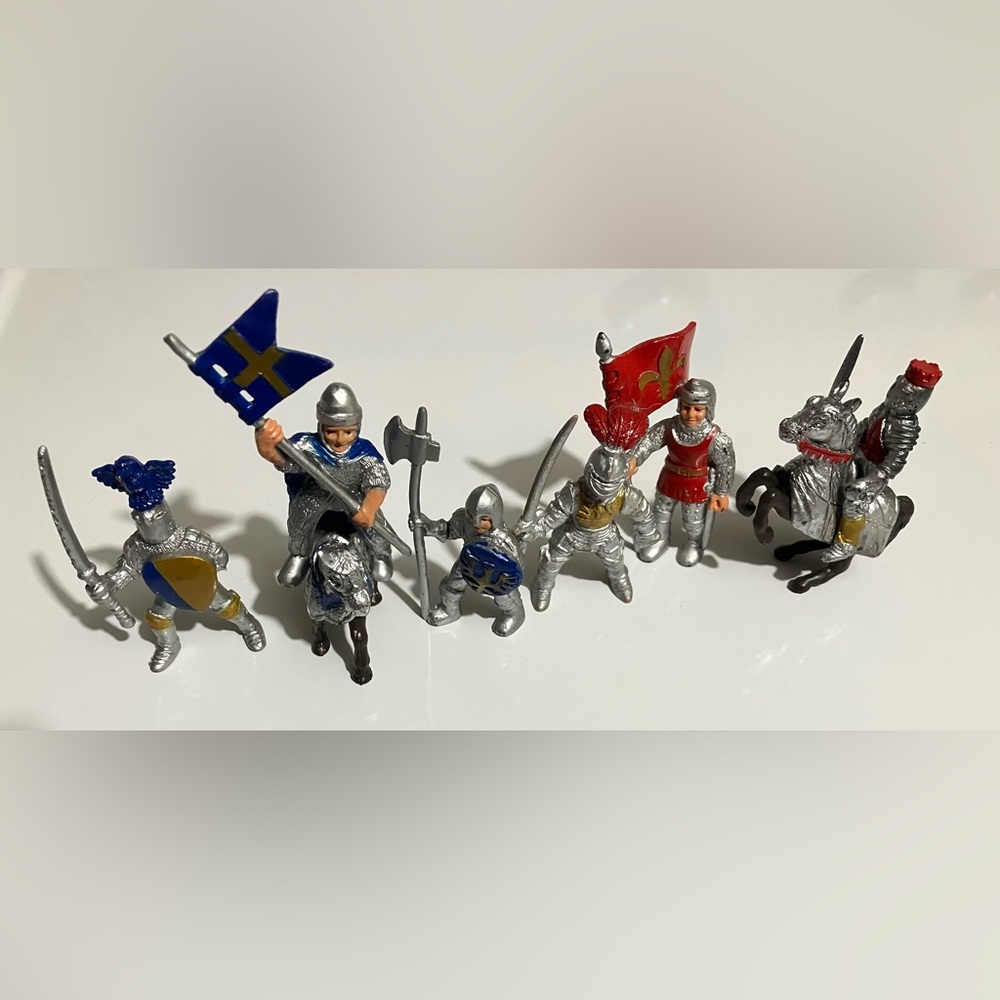 Medieval Knight Action Figures Set of 8